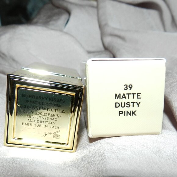 New 🌸Burberry Kisses # 39 Matte Dusty Pink Lipstick🌸3.3g/0.11oz📦⌚🏃🏻💨⚡🚚 - Picture 10 of 15